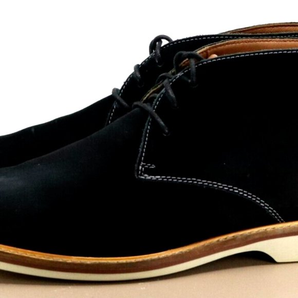 Clarks Atticus Limit Chukka Boots main image 5
